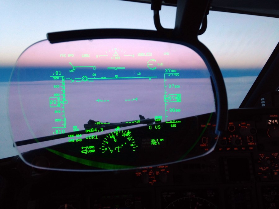 ux-designers-augmented-reality-hud
